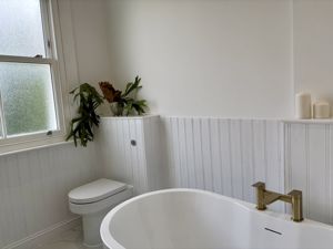 Photo 13- click for photo gallery